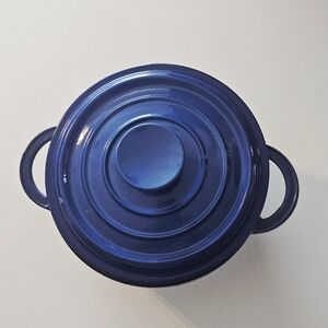 Blue Cast Iron Dutch Oven